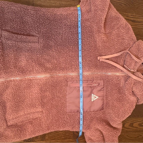 Reebok Women's Pink Fleece Logo Hoodie Zip Jacket Sz Large Cozy Fuzzy Coat - Picture 11 of 15
